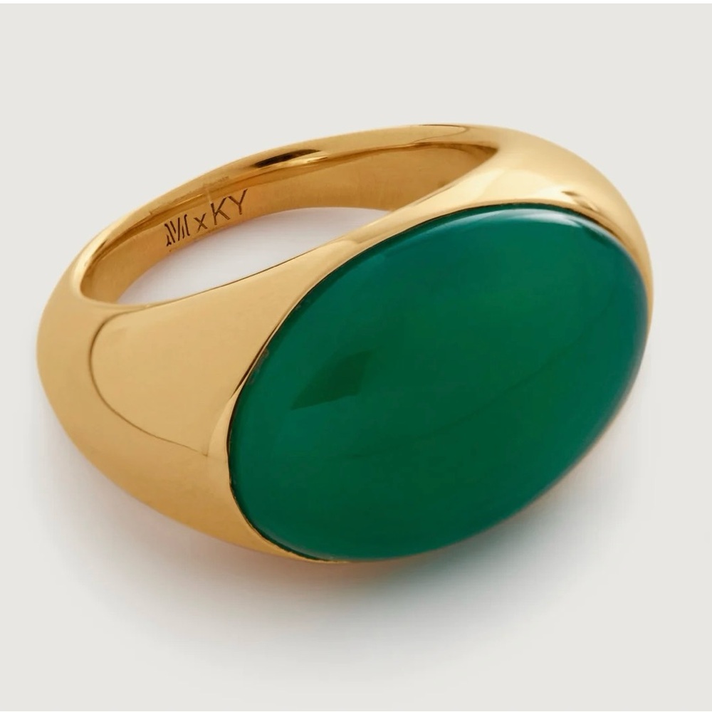 Monica Vinader Kate Young Gemstone Ring
18k Gold Vermeil & Green Onyx